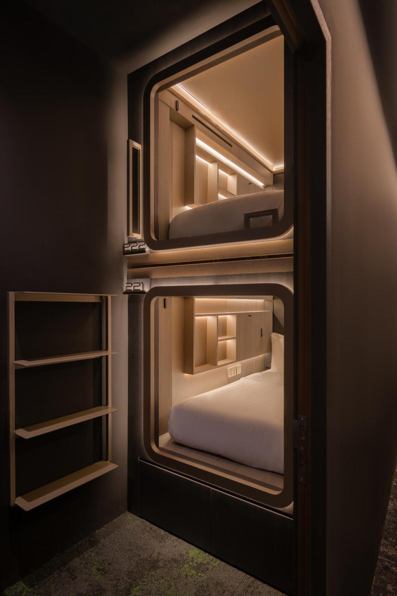 Cube Social Boutique Capsule Hotel At Boat Quay Сінгапур Екстер'єр фото