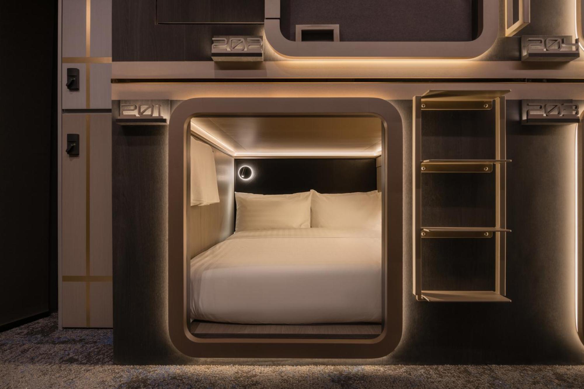 Cube Social Boutique Capsule Hotel At Boat Quay Сінгапур Екстер'єр фото