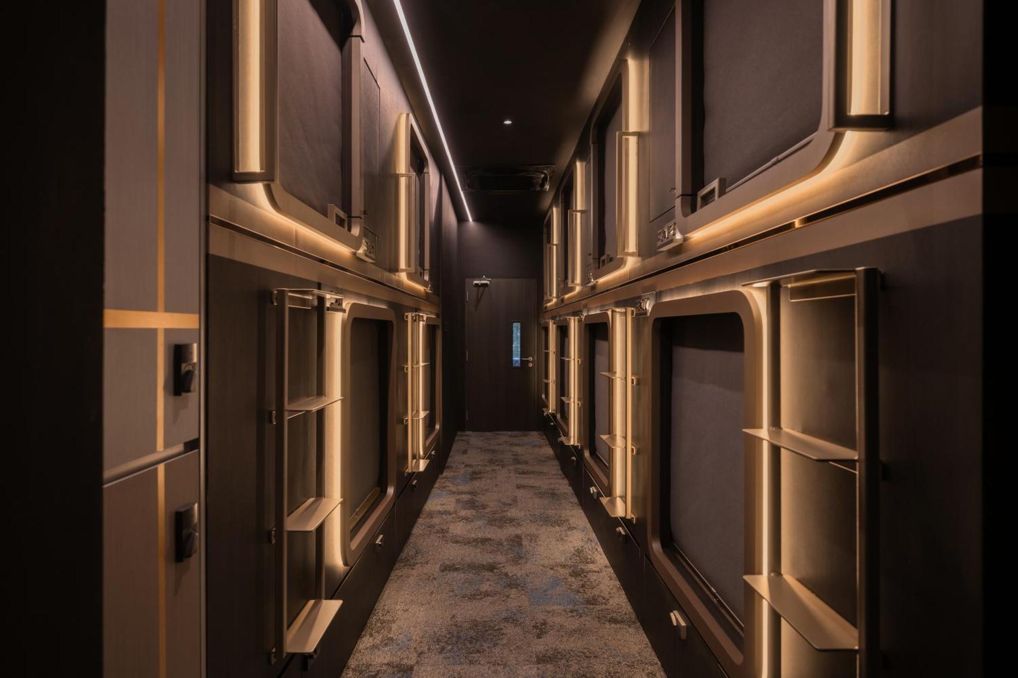 Cube Social Boutique Capsule Hotel At Boat Quay Сінгапур Екстер'єр фото